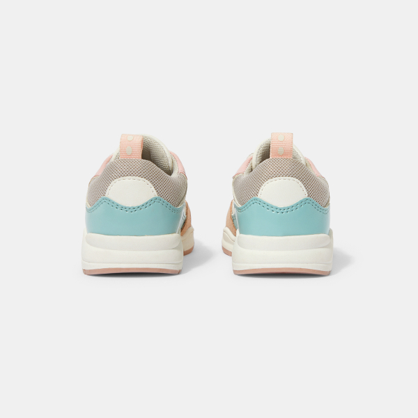 حذاء رياضي بيج وردي للفتيات